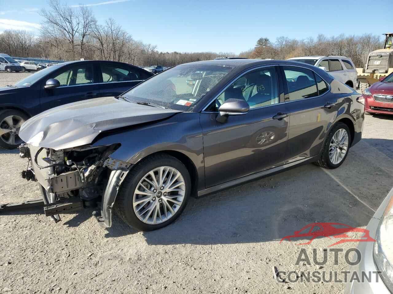 TOYOTA CAMRY 2018 - 4T1BZ1HK2JU006110