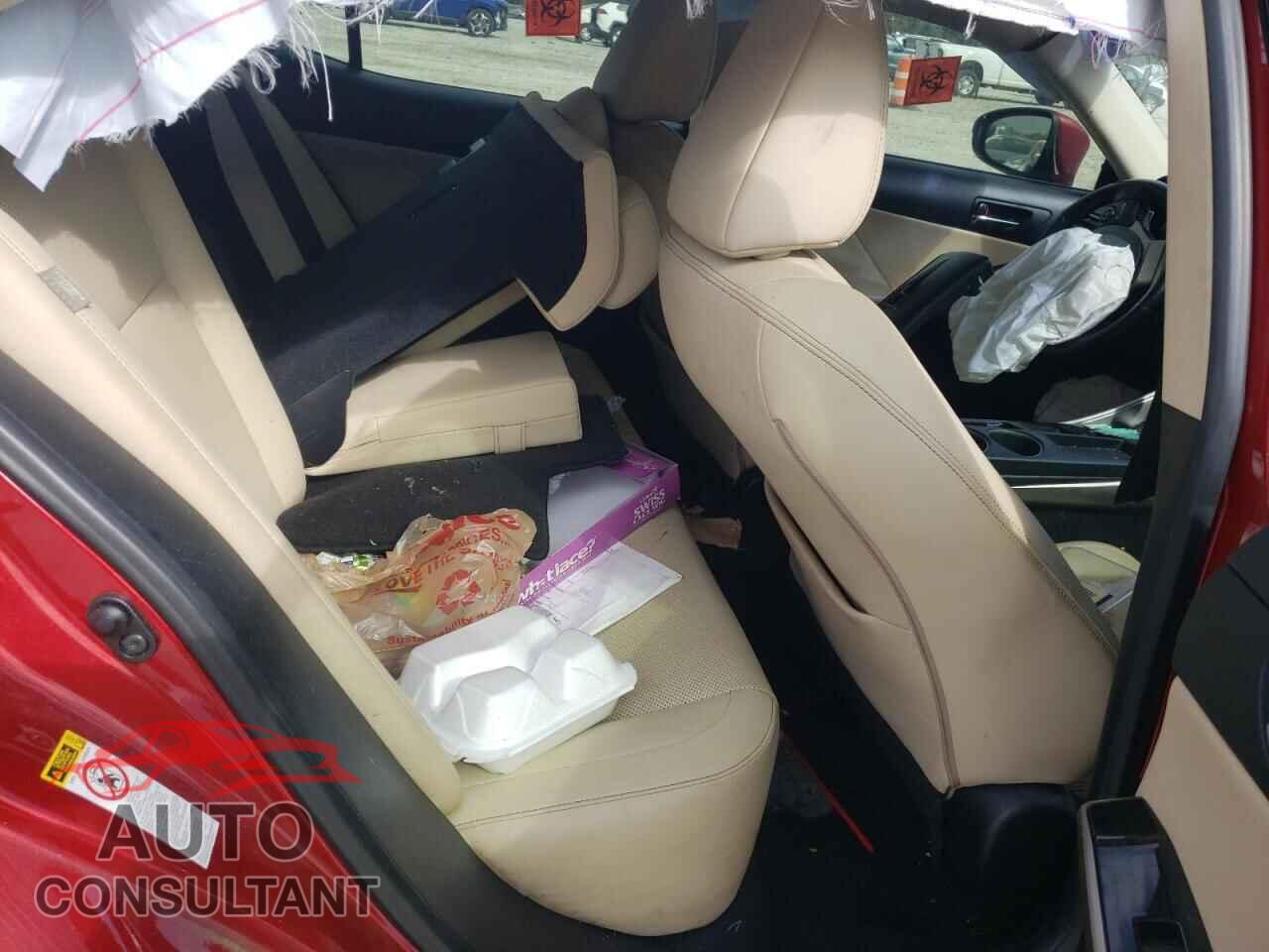LEXUS IS 2015 - JTHBF1D23F5053682