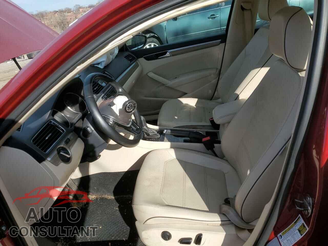 VOLKSWAGEN PASSAT 2017 - 1VWBT7A30HC065018