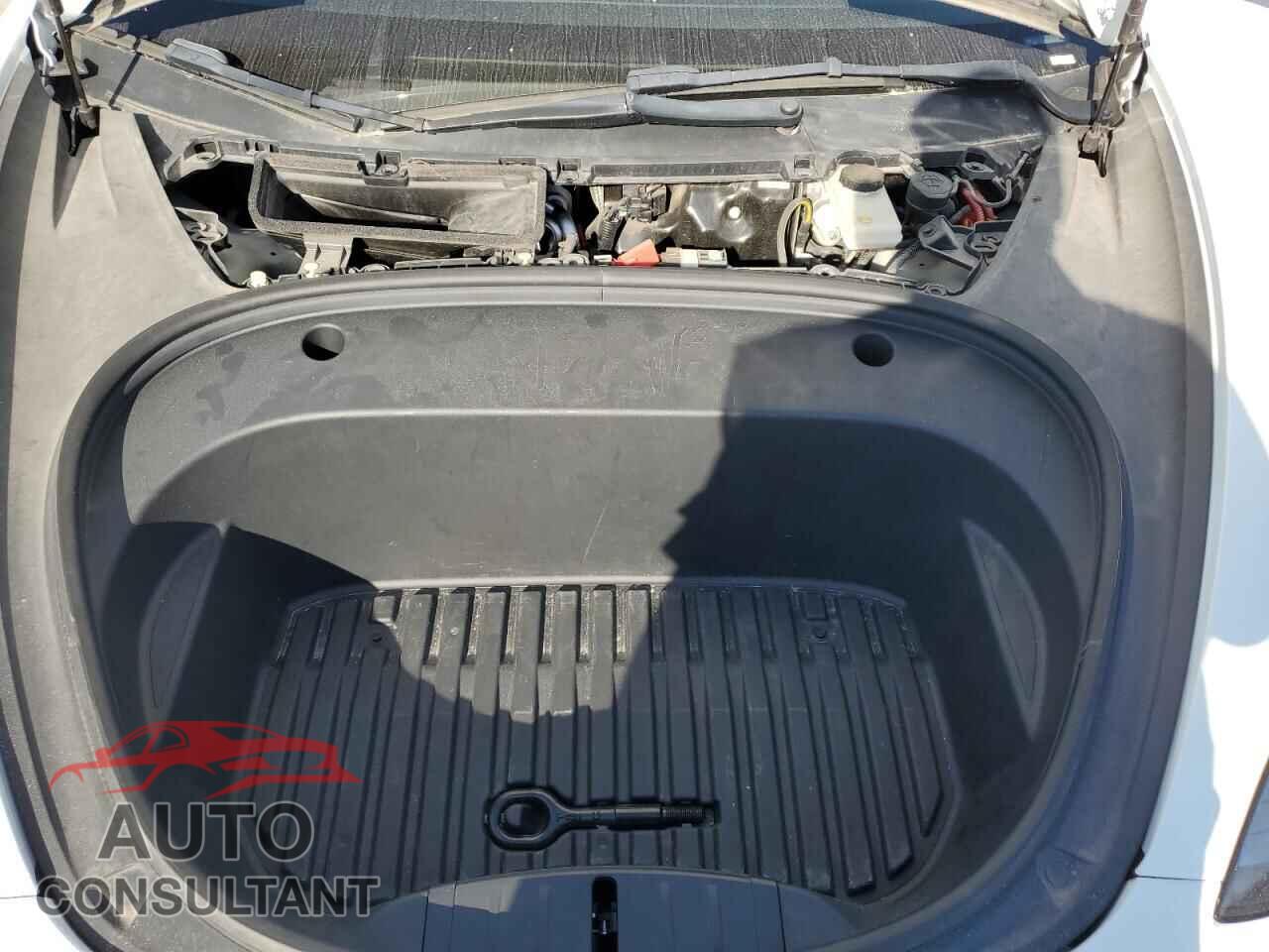 TESLA MODEL 3 2023 - 5YJ3E1EA5PF454097