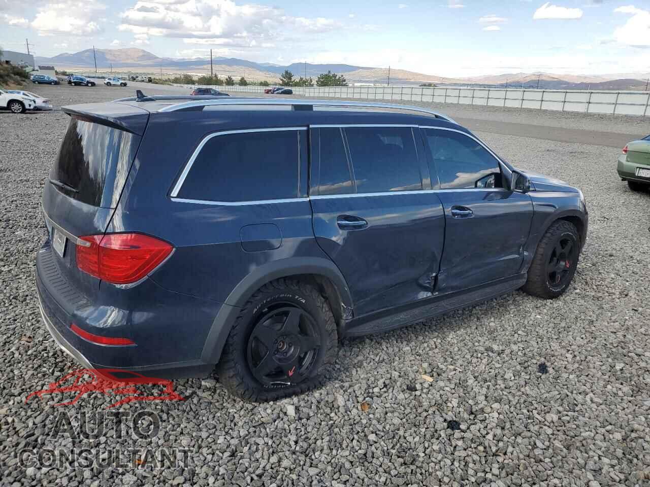 MERCEDES-BENZ GL-CLASS 2015 - 4JGDF2EE1FA526667