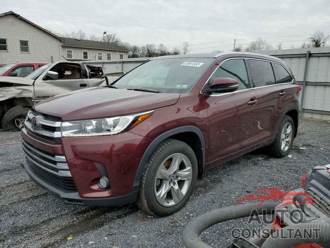 TOYOTA HIGHLANDER 2018 - 5TDDZRFH7JS499385