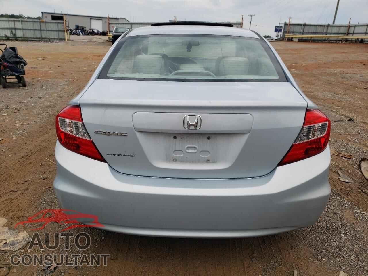 HONDA CIVIC 2012 - 2HGFB2F83CH542997