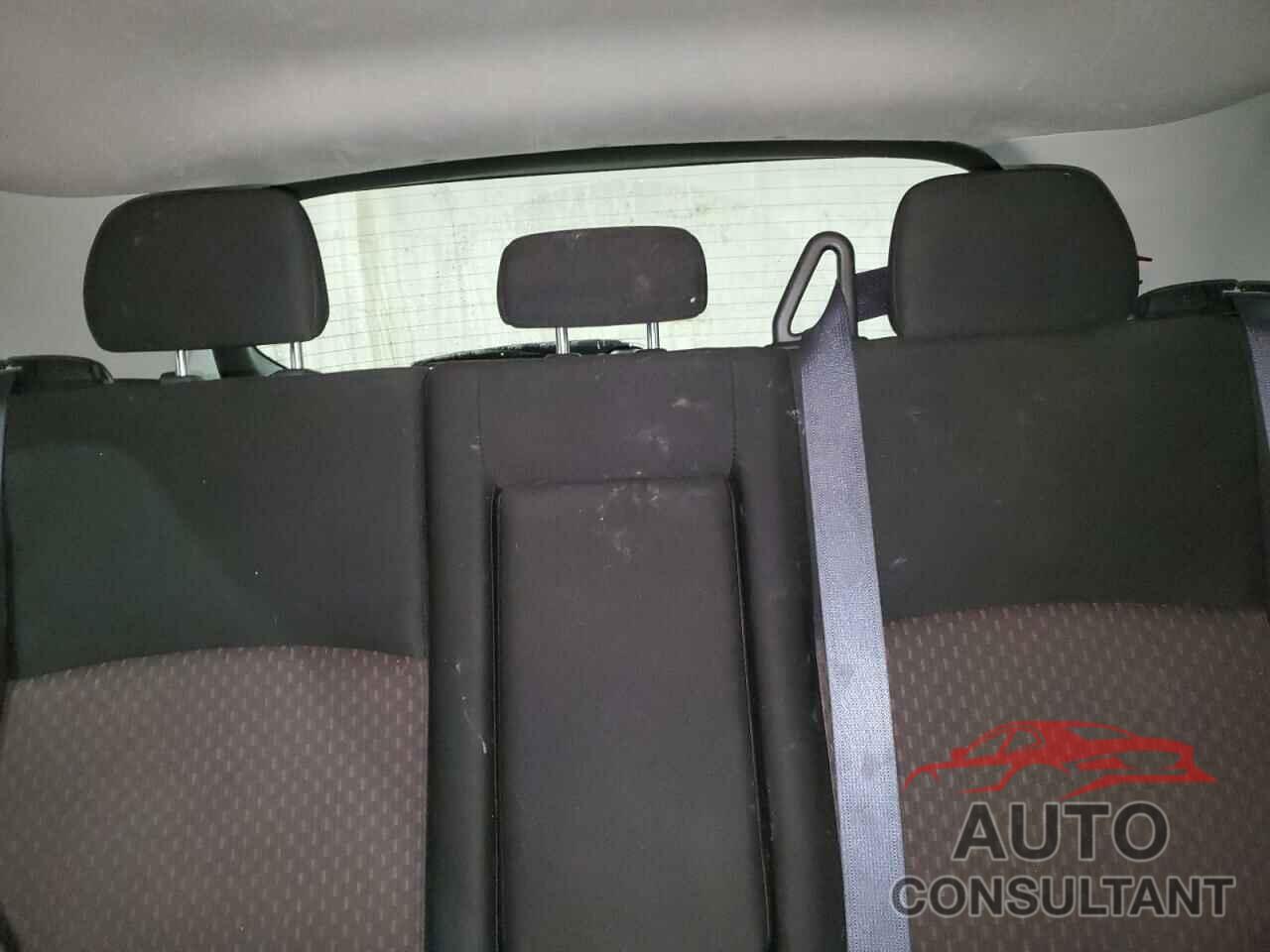 MITSUBISHI OUTLANDER 2018 - JA4AR3AU4JU020656