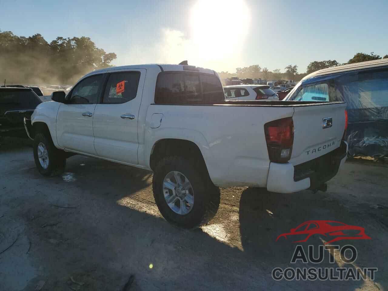 TOYOTA TACOMA 2018 - 5TFAX5GN7JX131773