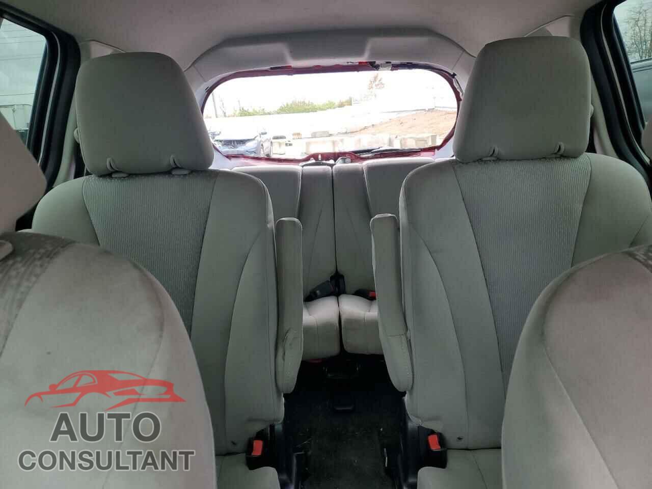 MAZDA 5 2012 - JM1CW2BL1C0110106