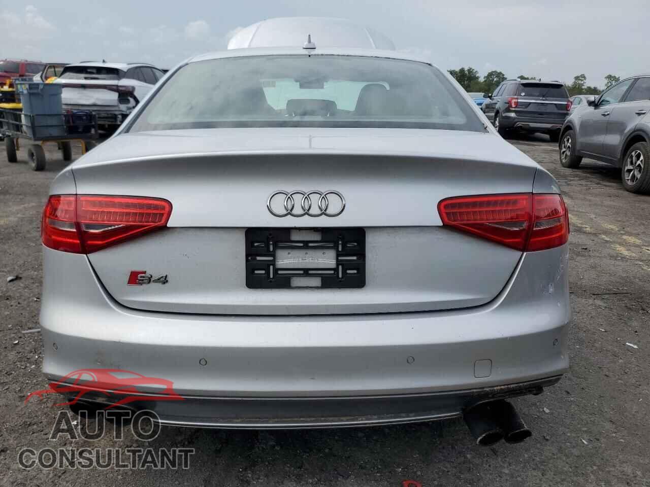 AUDI S4/RS4 2013 - WAUBGAFL2DA251045