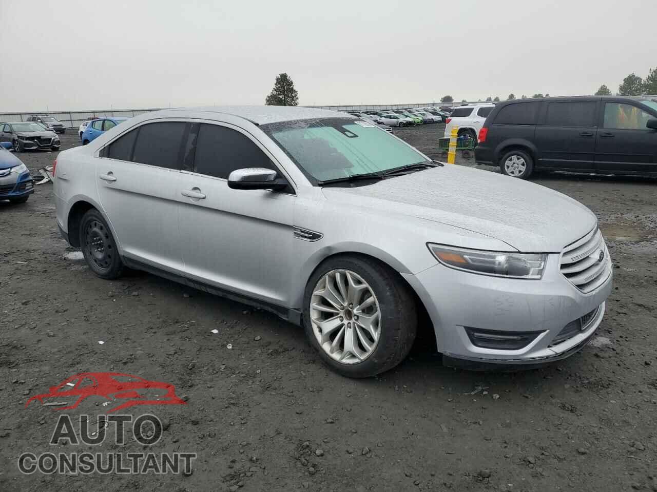 FORD TAURUS 2017 - 1FAHP2F83HG102554