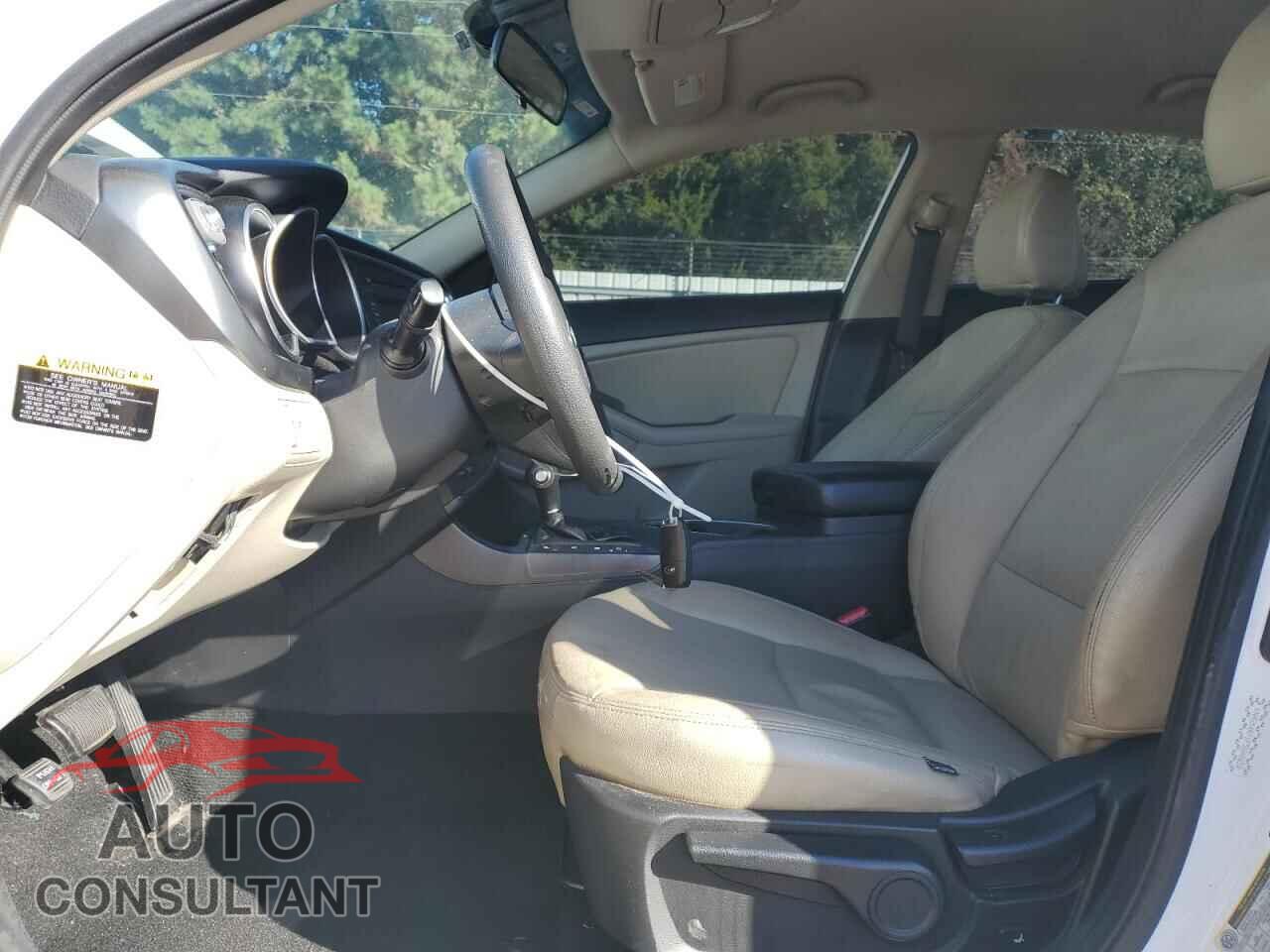 KIA OPTIMA 2015 - KNAGM4A71F5600850