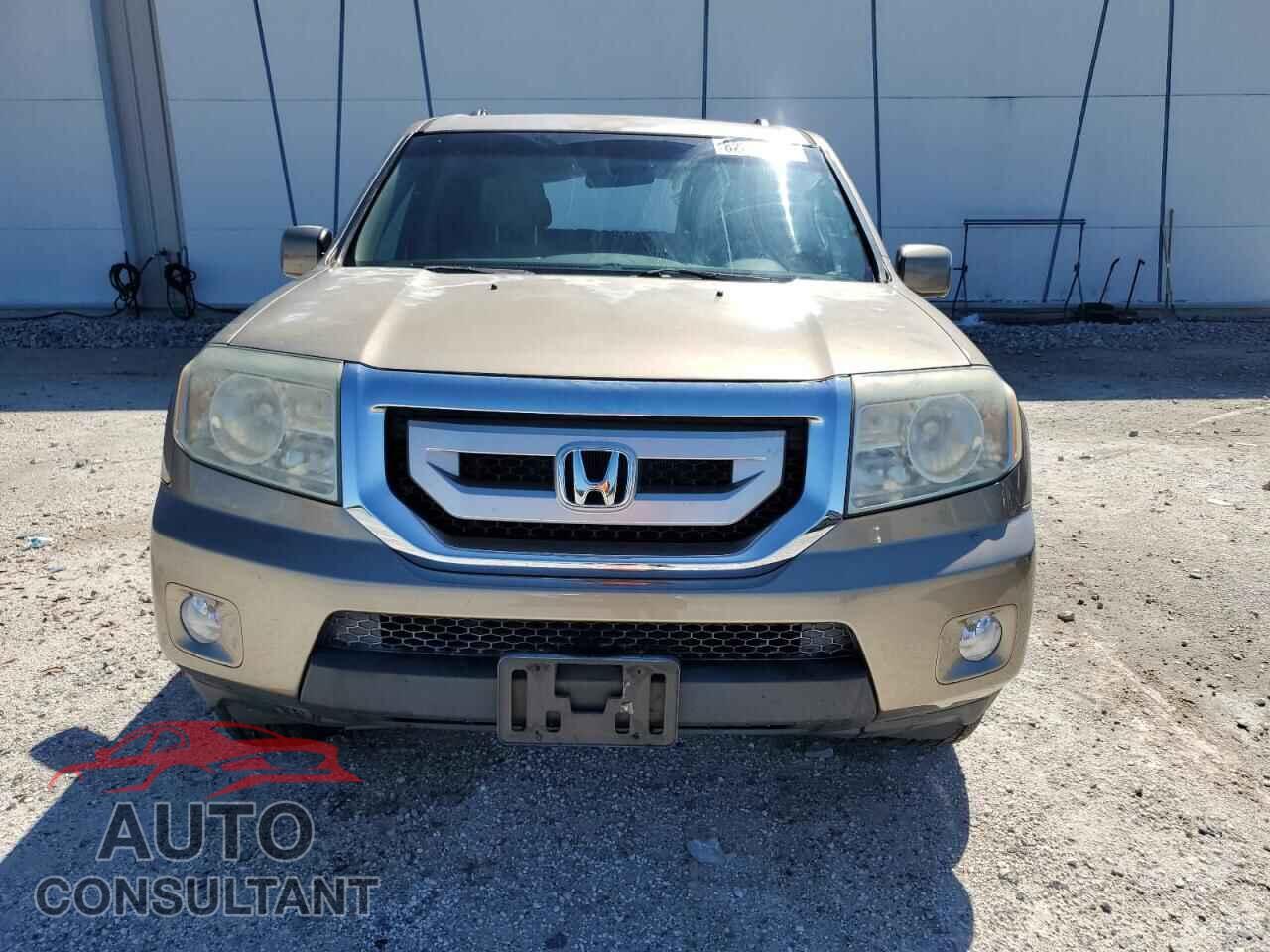 HONDA PILOT 2011 - 5FNYF3H48BB009253