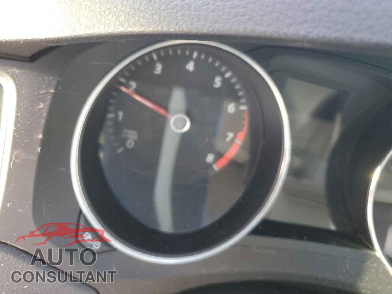 VOLKSWAGEN JETTA 2017 - 3VW2B7AJ0HM319312