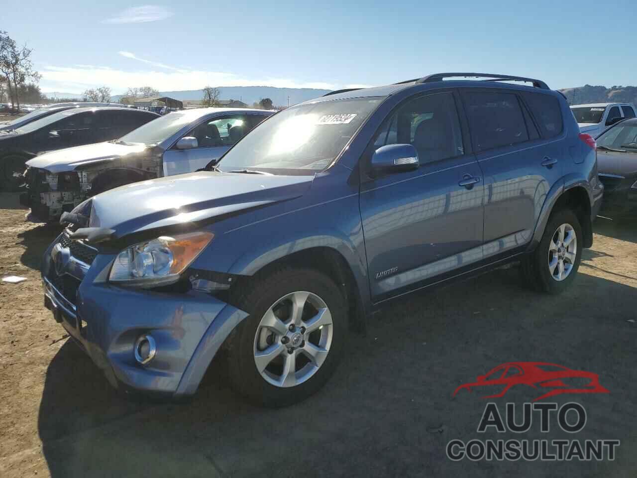 TOYOTA RAV4 2011 - JTMDK4DV3BD018173