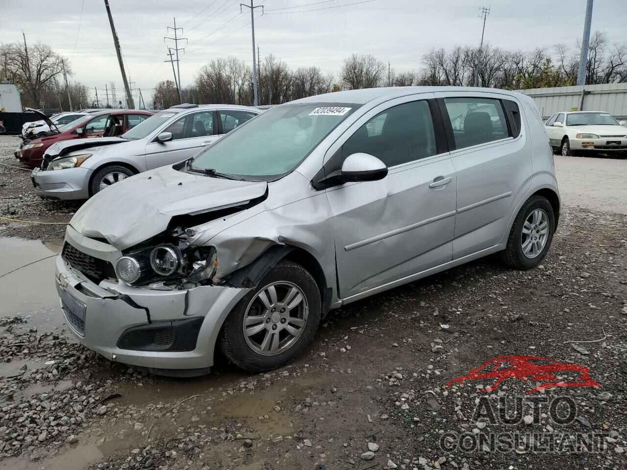 CHEVROLET SONIC 2013 - 1G1JD6SB9D4252377