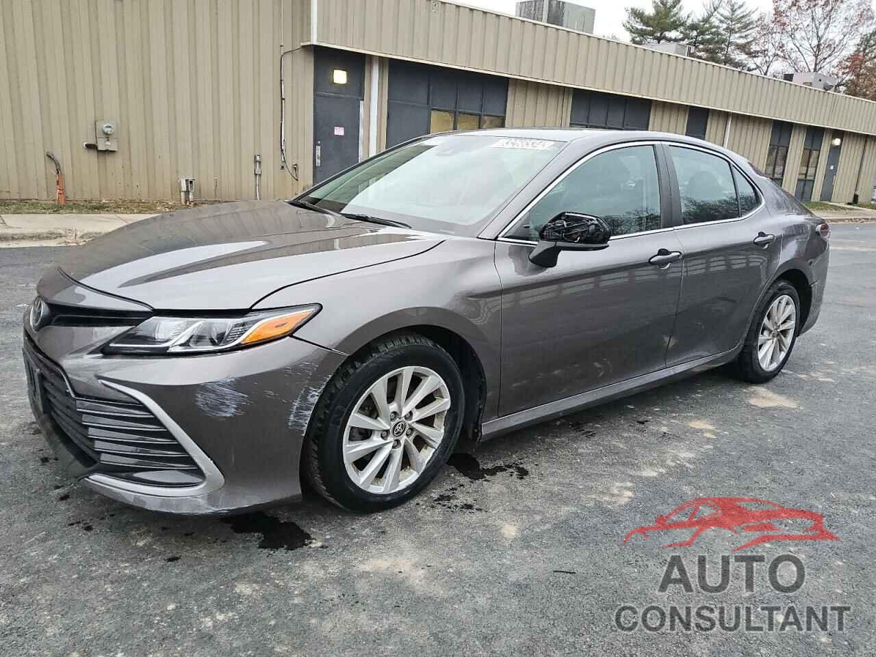 TOYOTA CAMRY 2021 - 4T1C11BK5MU021810