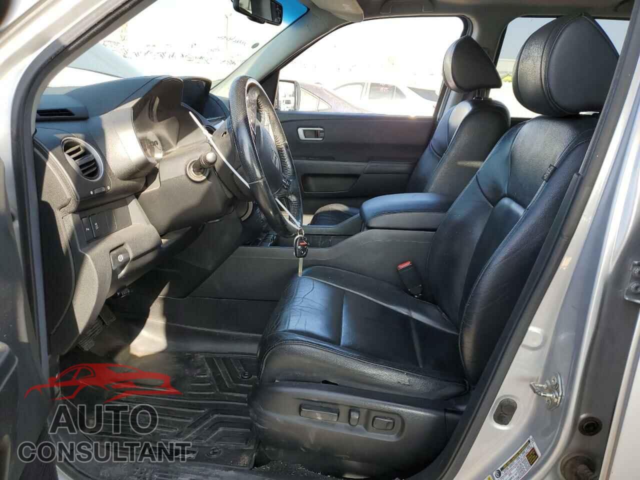 HONDA PILOT 2012 - 5FNYF4H97CB033191