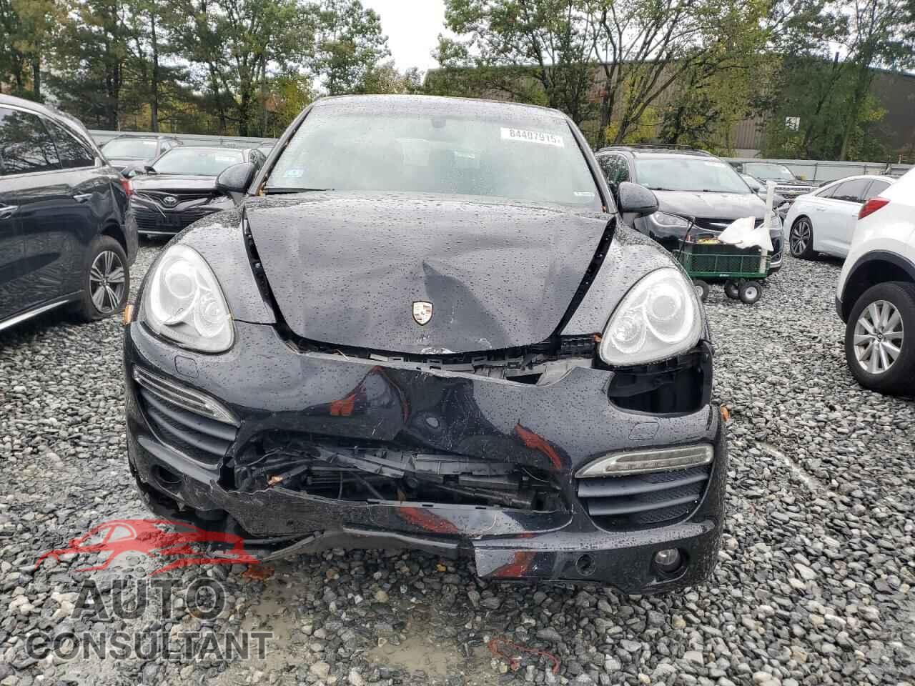 PORSCHE CAYENNE 2011 - WP1AB2A2XBLA55985