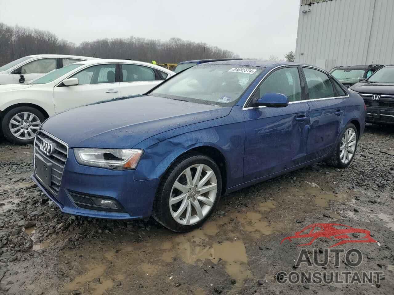 AUDI A4 2013 - WAUFFAFLXDN039362