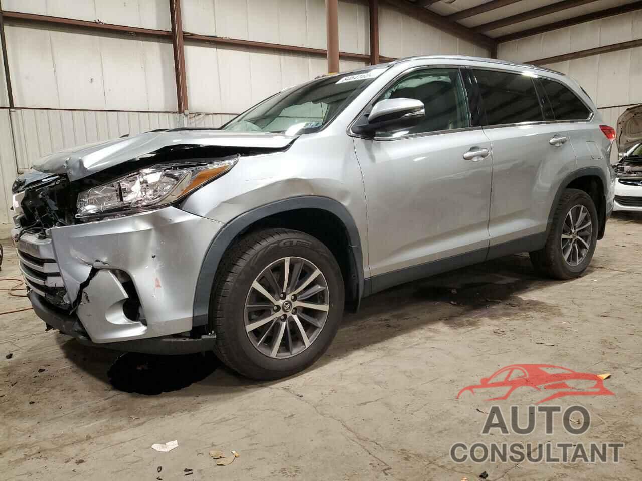 TOYOTA HIGHLANDER 2019 - 5TDJZRFH9KS940969