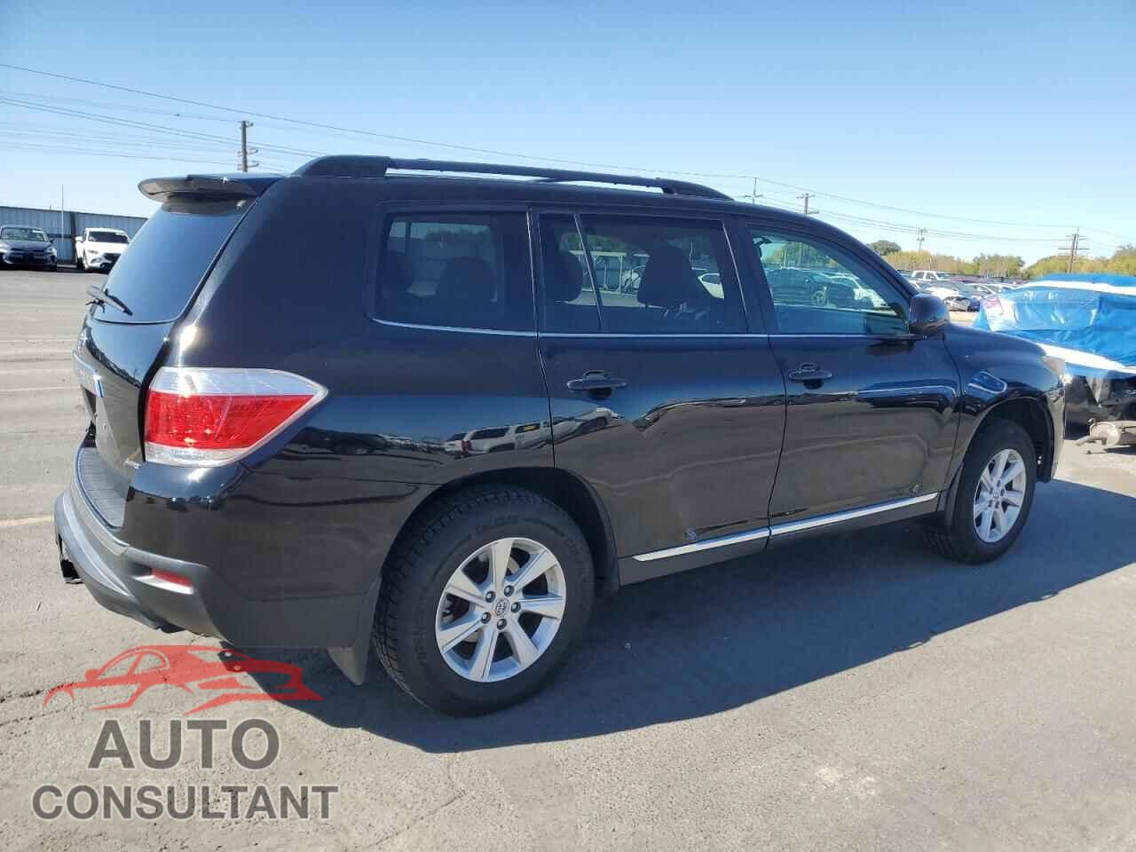 TOYOTA HIGHLANDER 2013 - 5TDBK3EH7DS184407