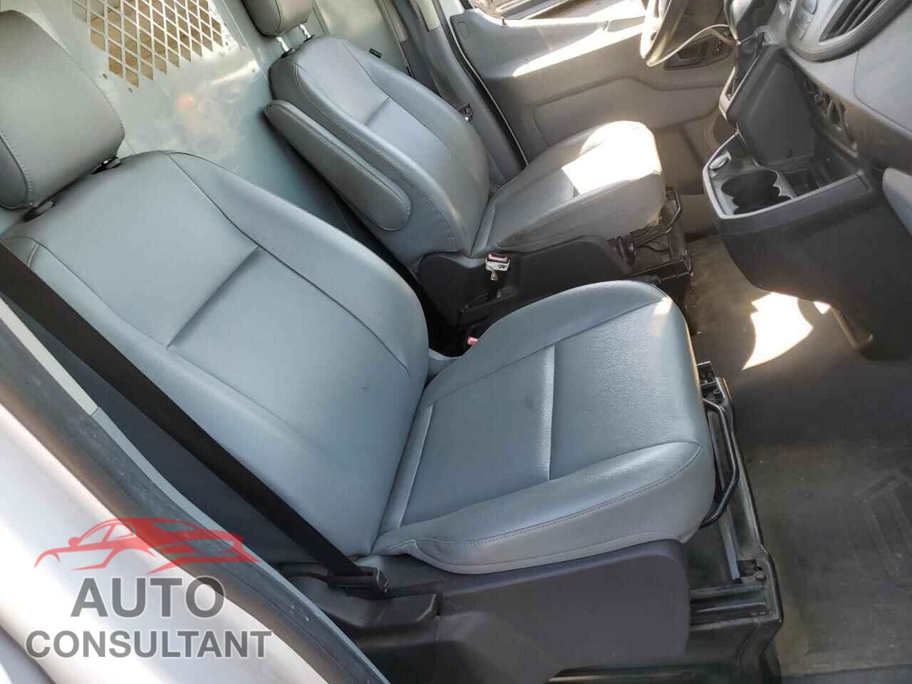 FORD TRANSIT 2017 - 1FTYR1CM9HKB25091