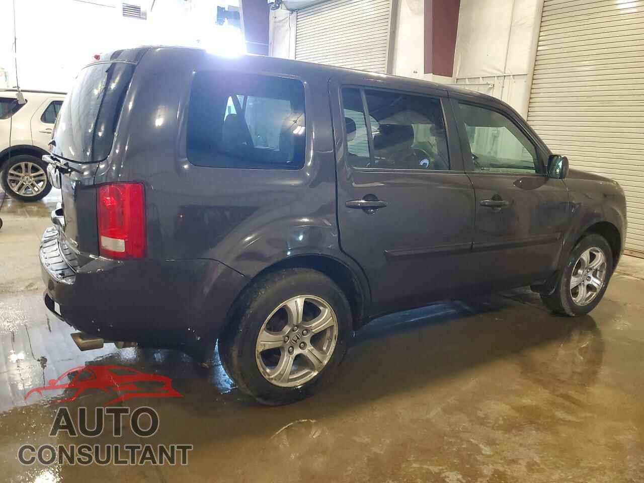 HONDA PILOT 2014 - 5FNYF4H48EB016455