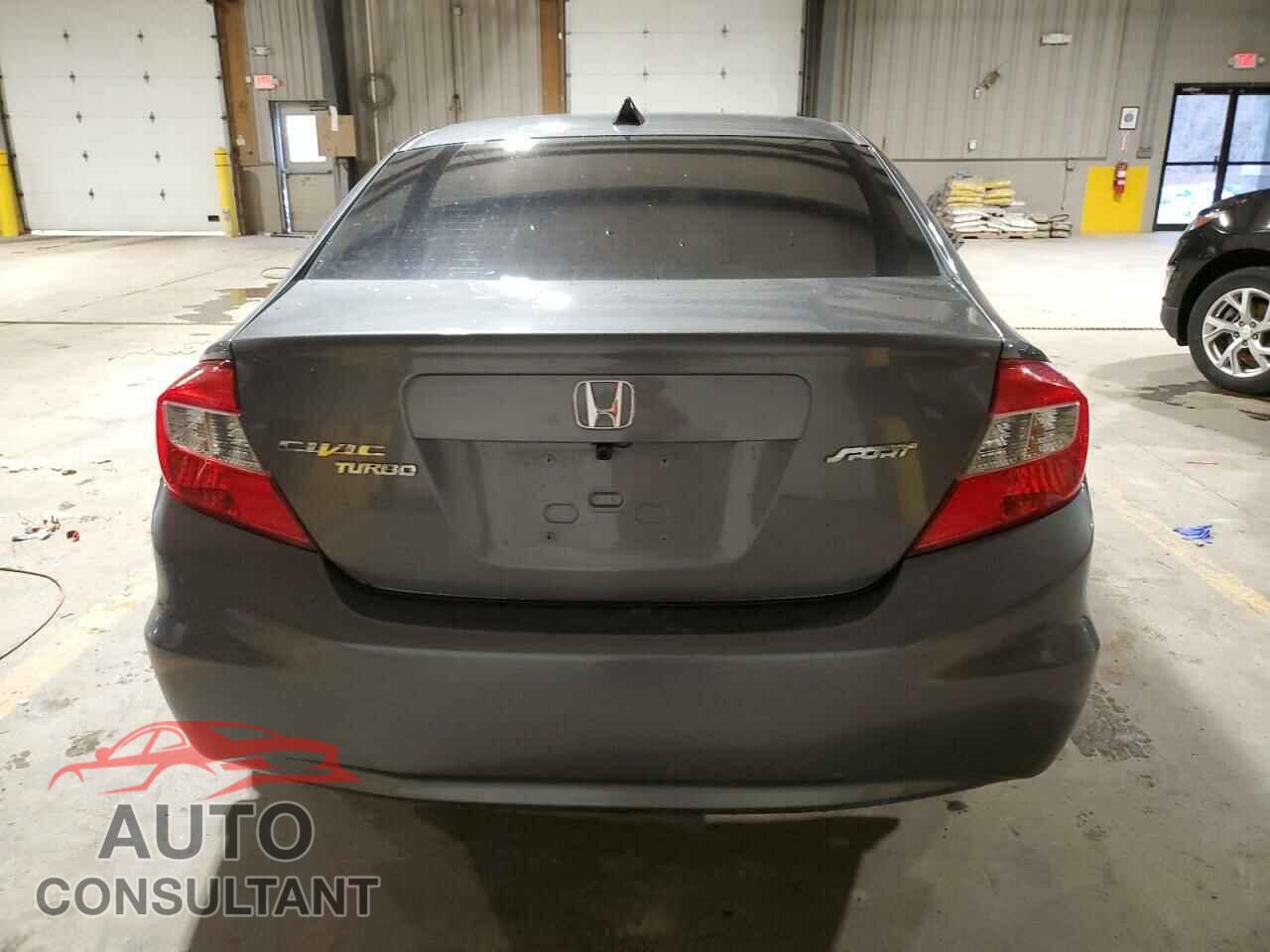 HONDA CIVIC 2012 - 2HGFB2F90CH319096