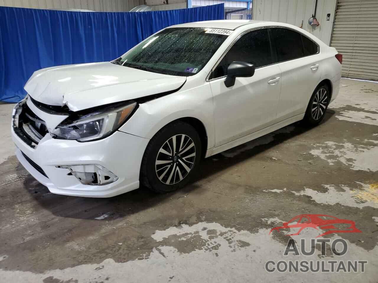 SUBARU LEGACY 2018 - 4S3BNAB66J3010792