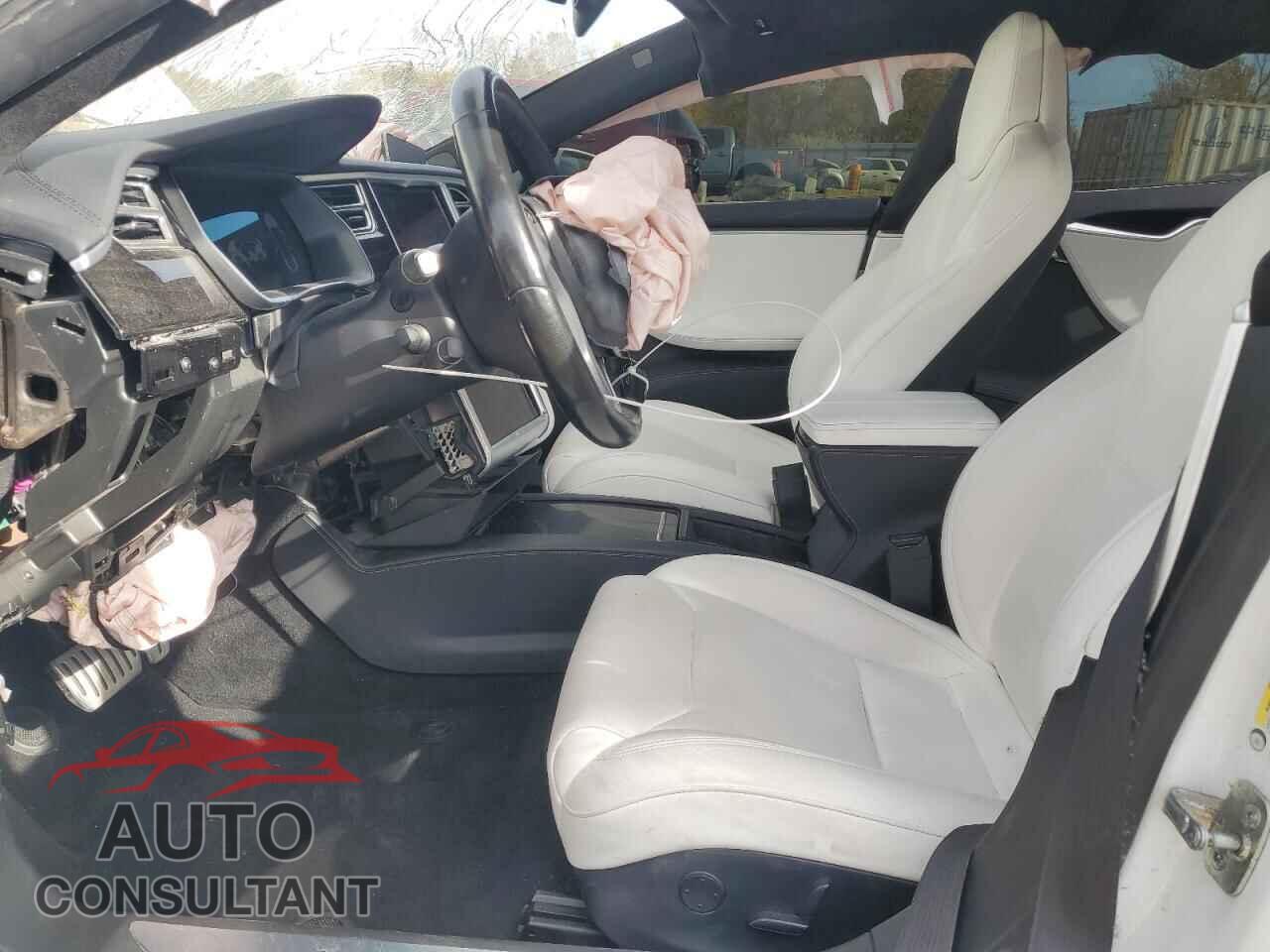 TESLA MODEL S 2017 - 5YJSA1E43HF217014