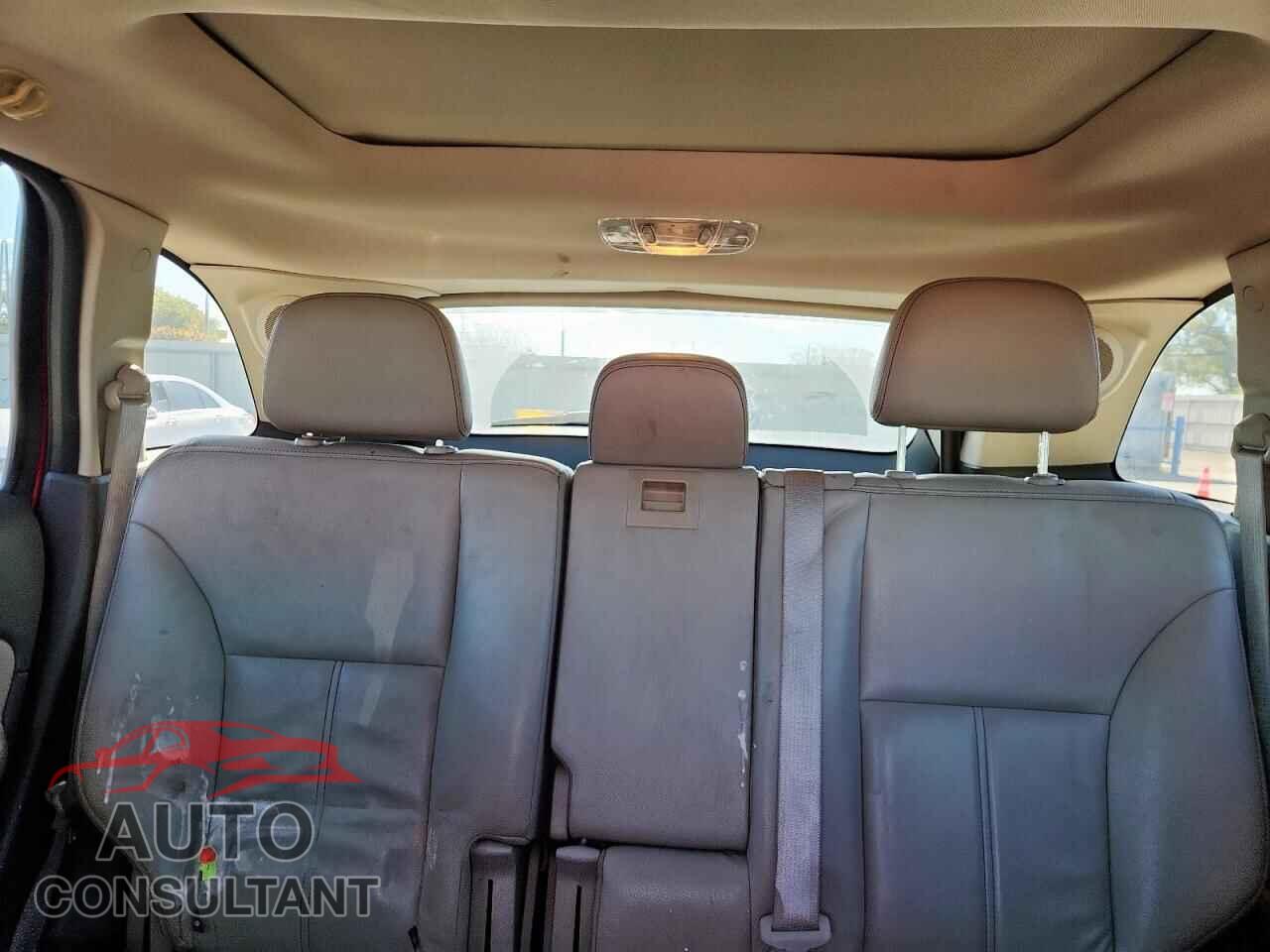 FORD EDGE 2011 - 2FMDK3KC8BBB27211
