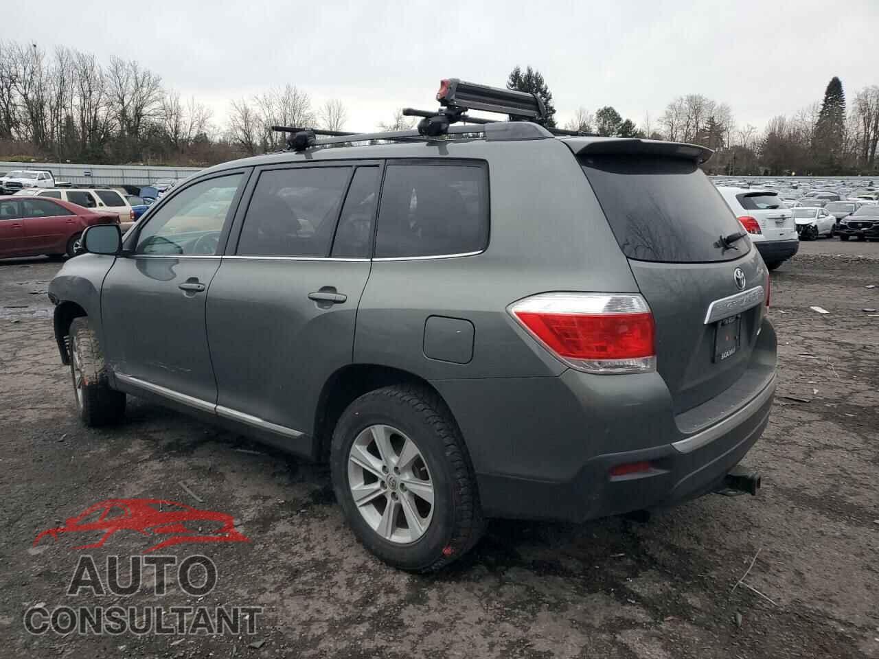 TOYOTA HIGHLANDER 2013 - 5TDBK3EH8DS254707