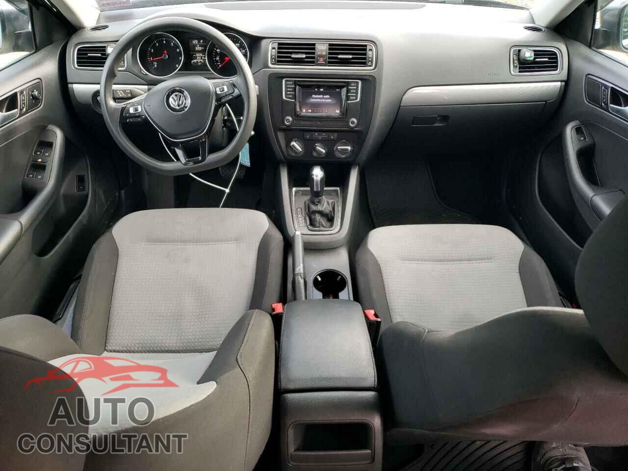 VOLKSWAGEN JETTA 2017 - 3VW2B7AJ2HM401400