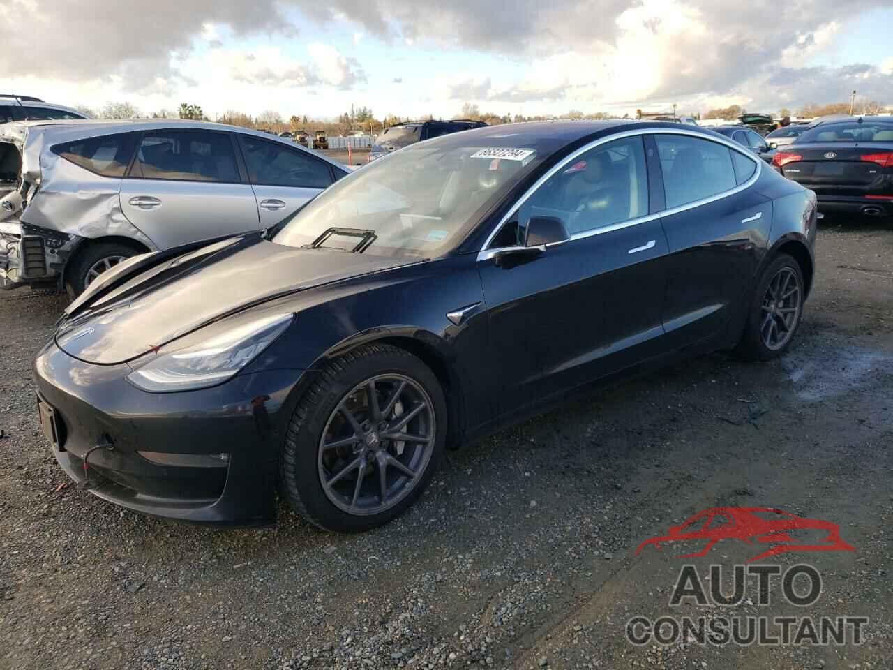 TESLA MODEL 3 2018 - 5YJ3E1EA0JF052060