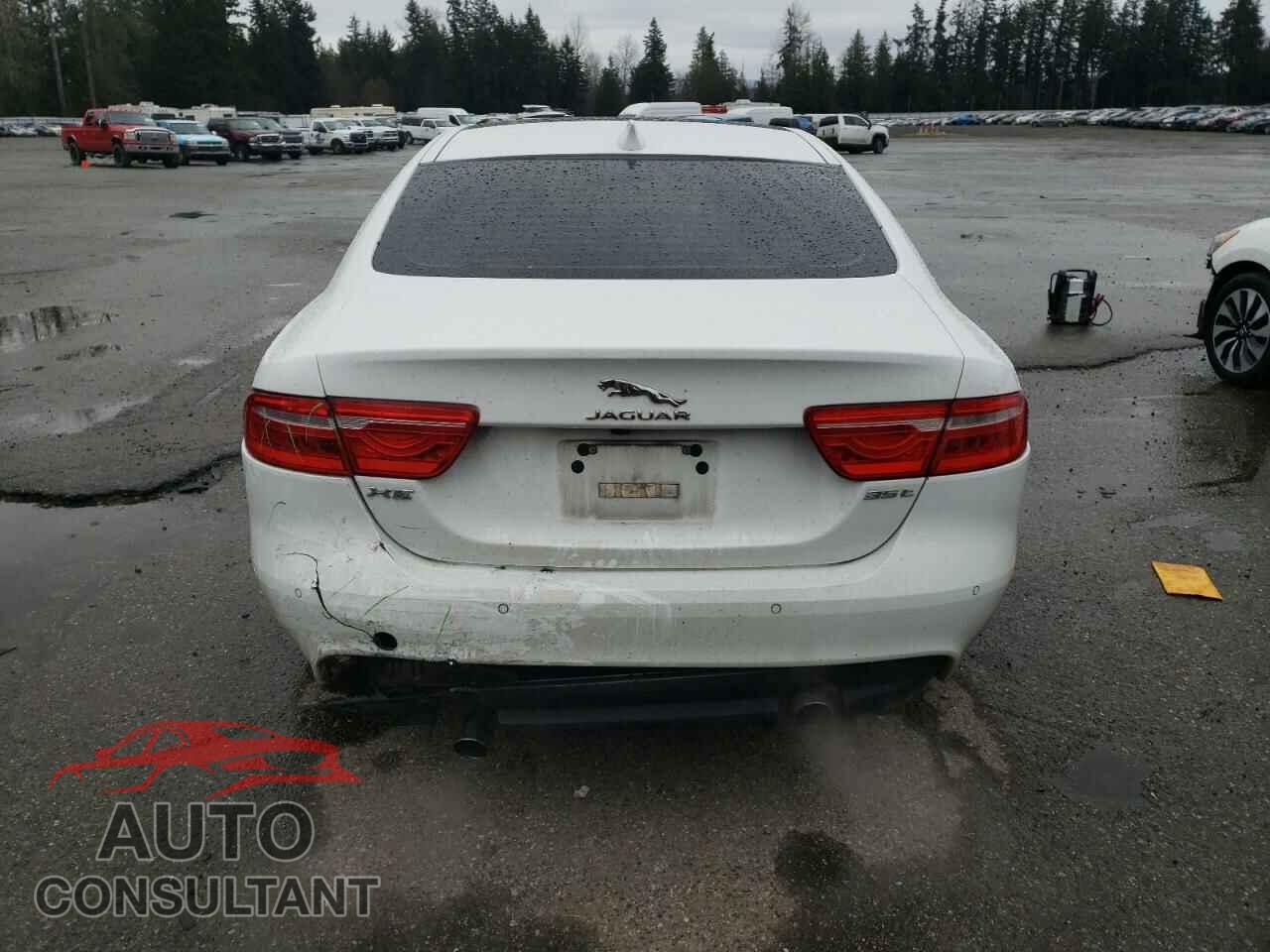 JAGUAR XE 2017 - SAJAD4BV5HA964237