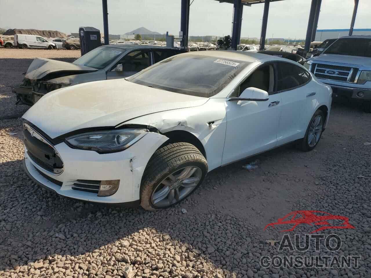 TESLA MODEL S 2013 - 5YJSA1AGXDFP09713