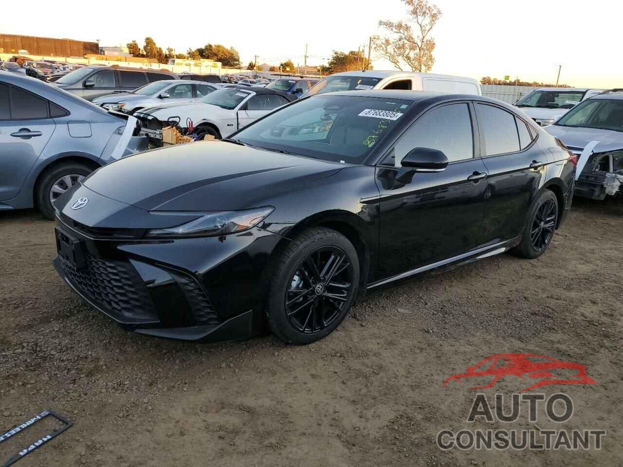 TOYOTA CAMRY 2025 - 4T1DAACK5SU542669