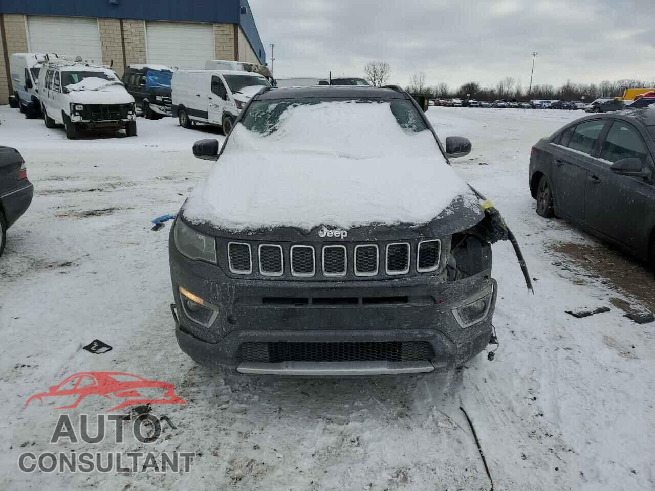 JEEP COMPASS 2018 - 3C4NJDCB3JT267015