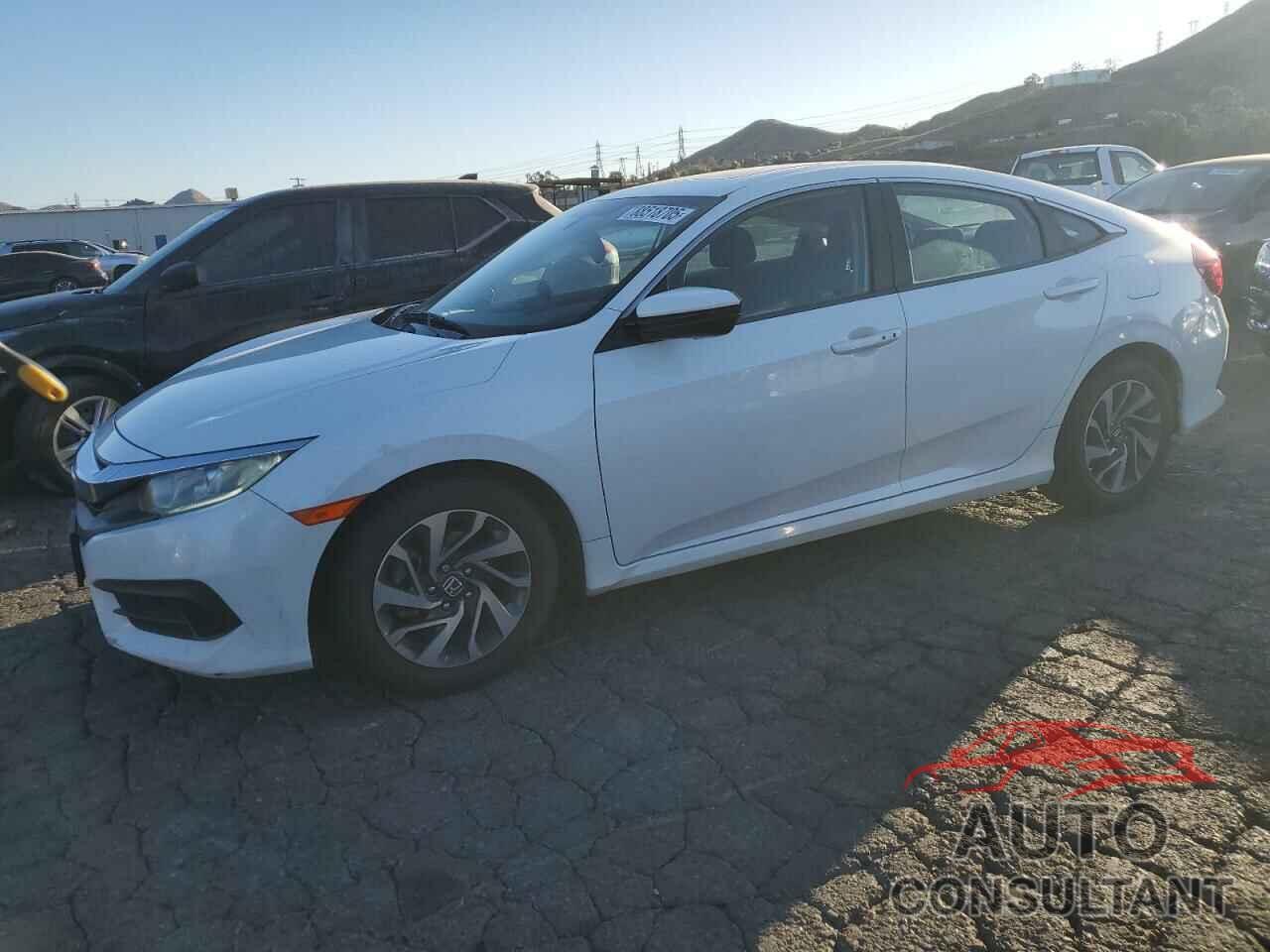 HONDA CIVIC 2018 - 2HGFC2F70JH506461