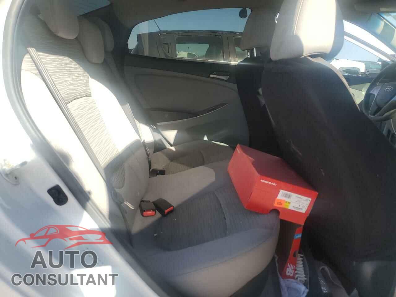 HYUNDAI ACCENT 2017 - KMHCT4AE7HU381206