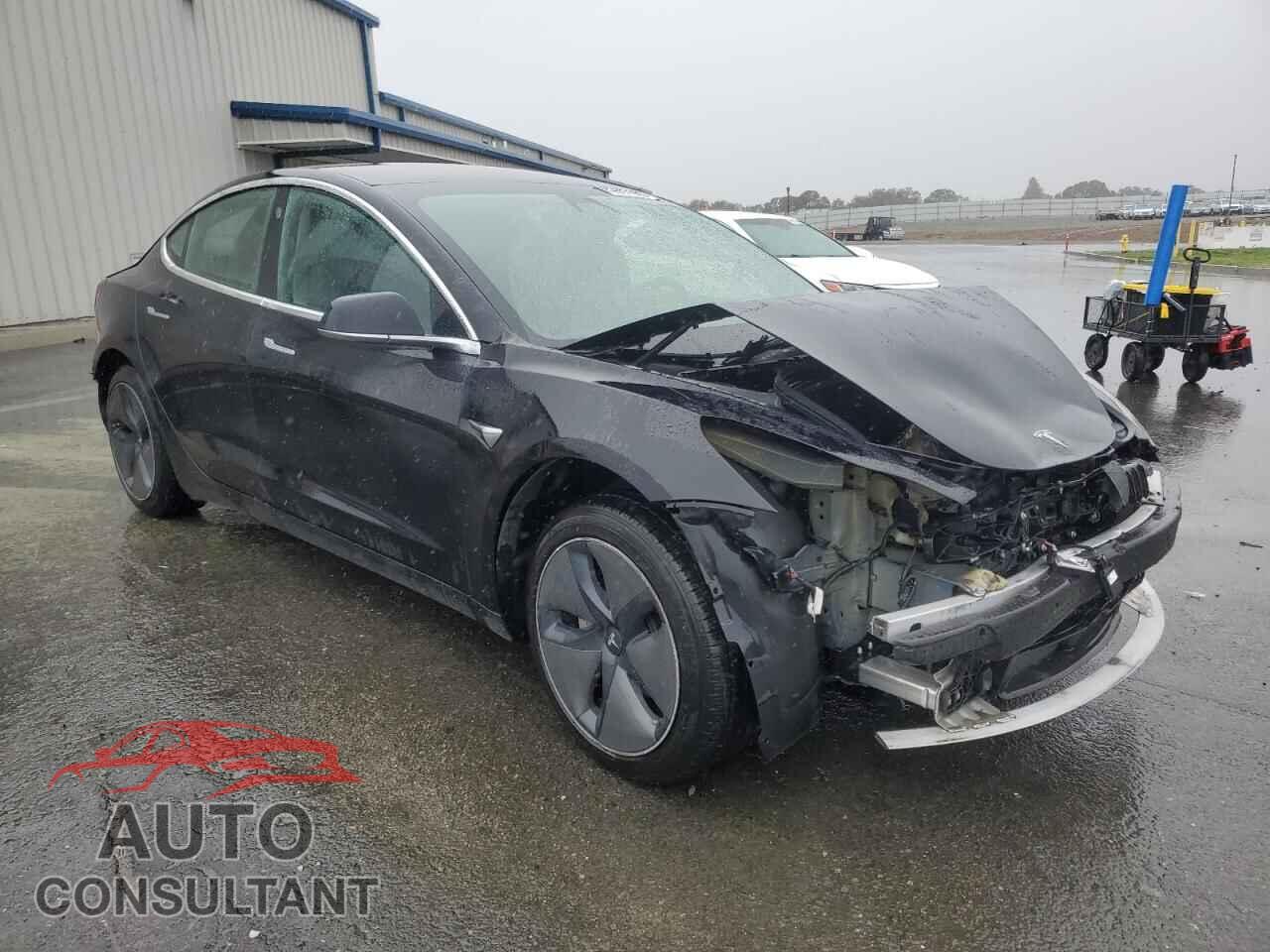 TESLA MODEL 3 2018 - 5YJ3E1EA5JF053530