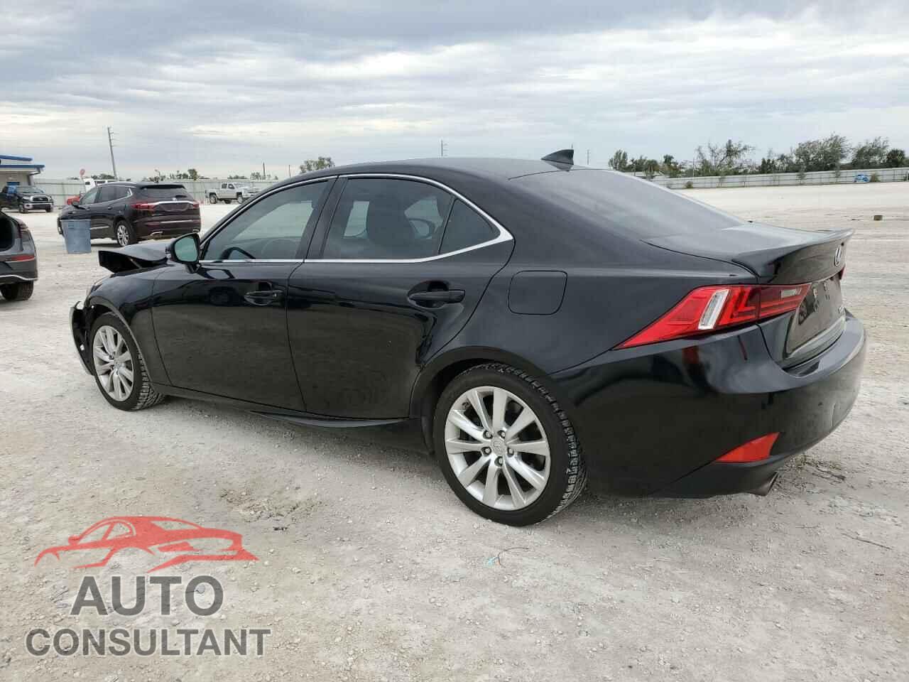 LEXUS IS 2016 - JTHBA1D21G5036962