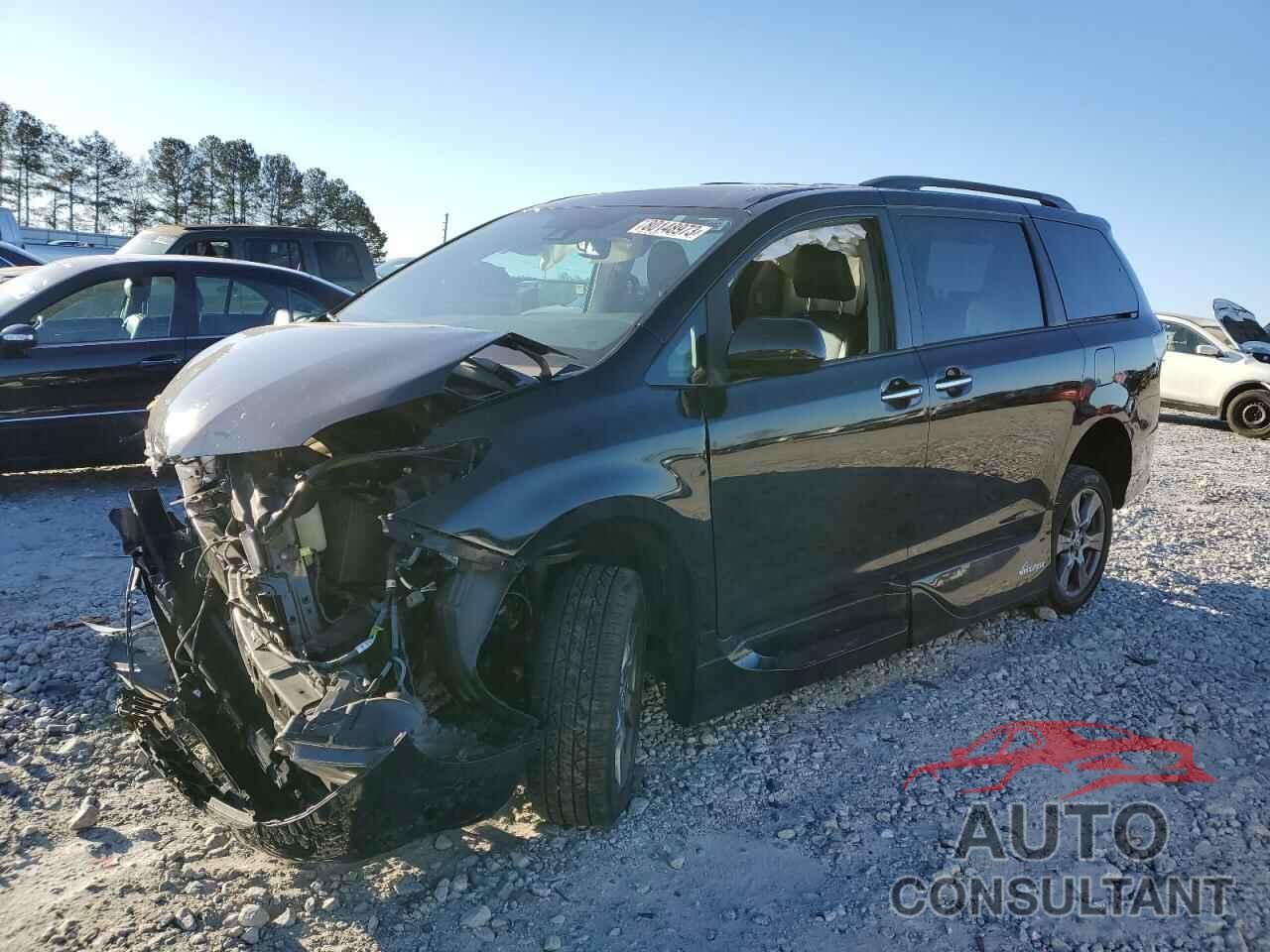 TOYOTA SIENNA 2019 - 5TDXZ3DC5KS011358