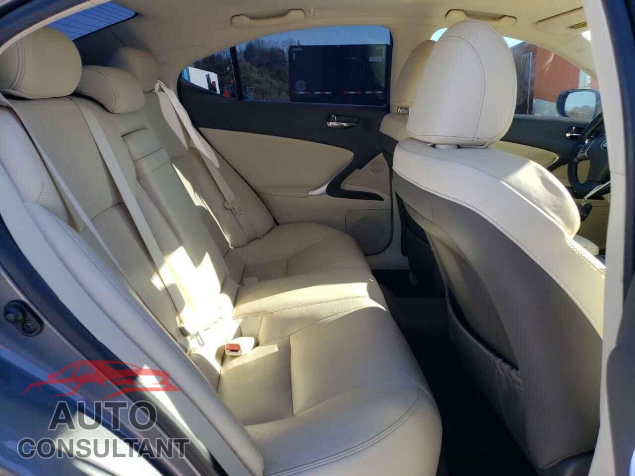 LEXUS IS 2012 - JTHBF5C21C5165885