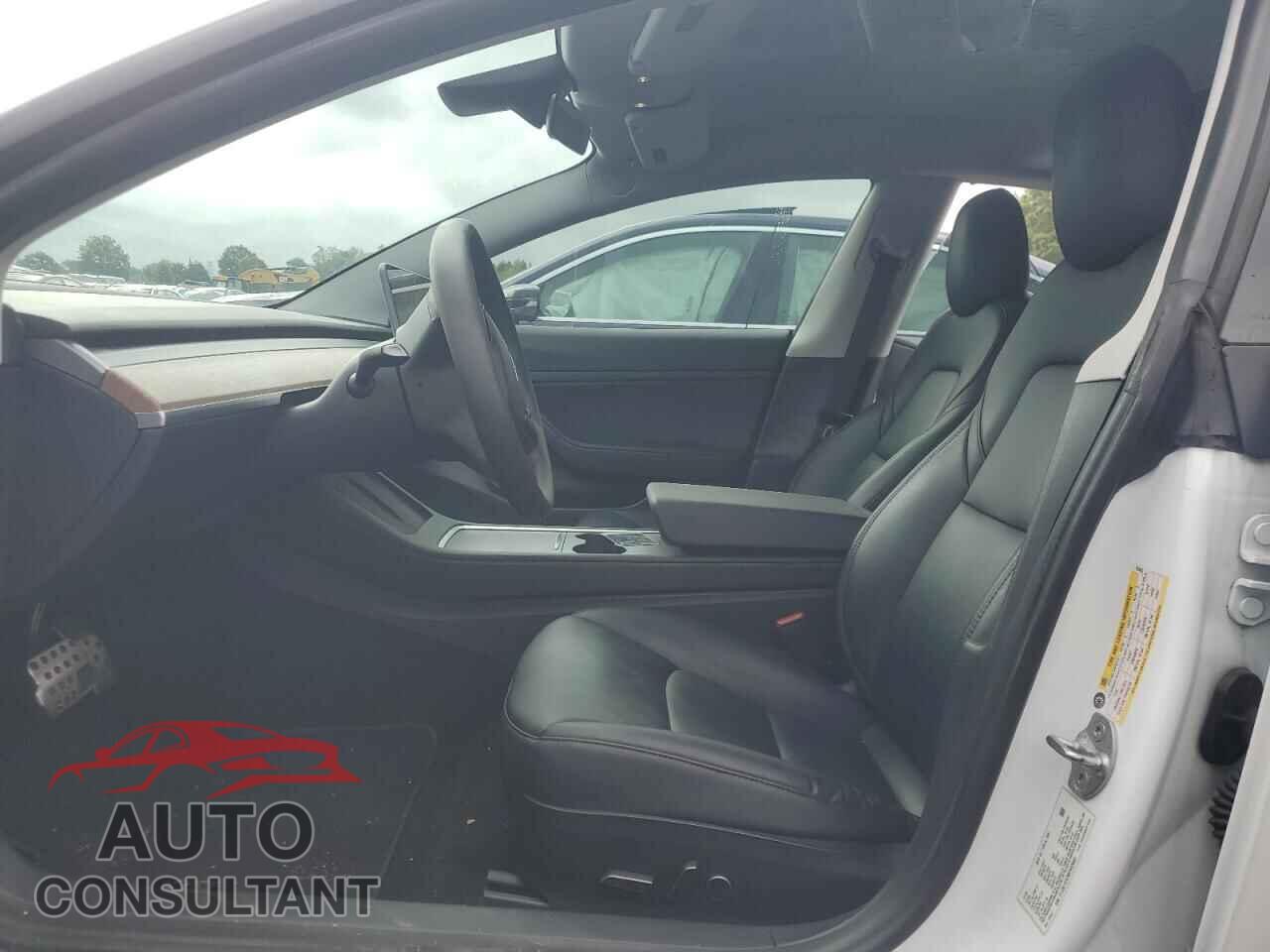 TESLA MODEL 3 2021 - 5YJ3E1EA3MF853683
