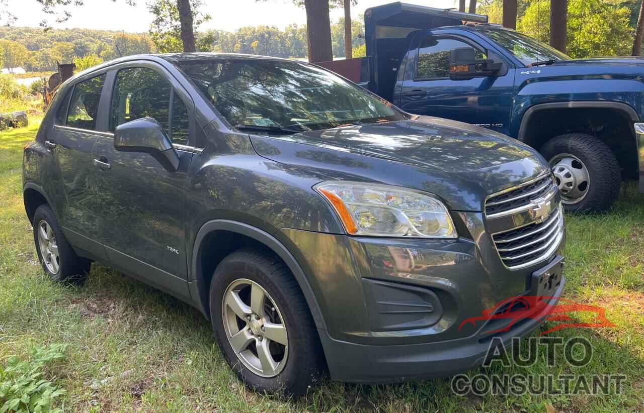CHEVROLET TRAX 2016 - 3GNCJNSB7GL116774