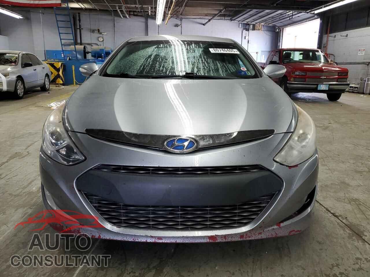 HYUNDAI SONATA 2015 - KMHEC4A41FA122807