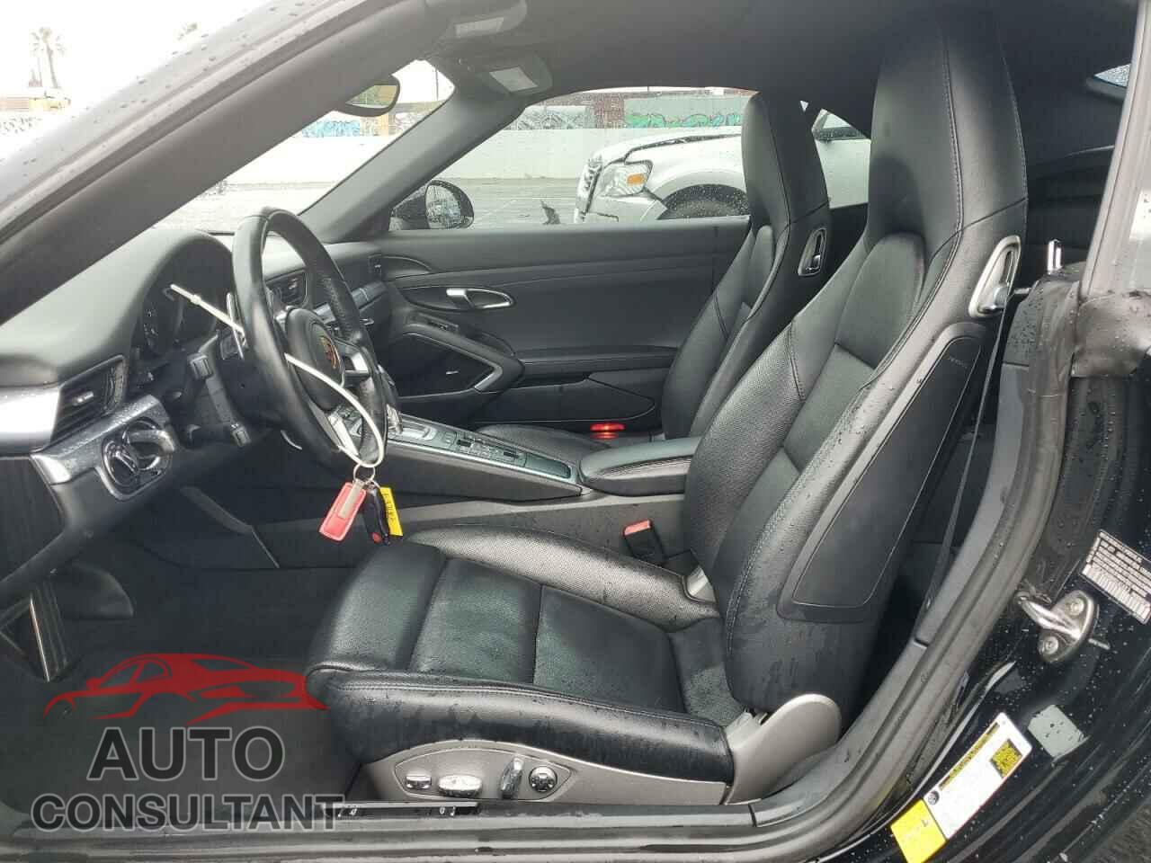 PORSCHE 911 2017 - WP0CA2A98HS141613