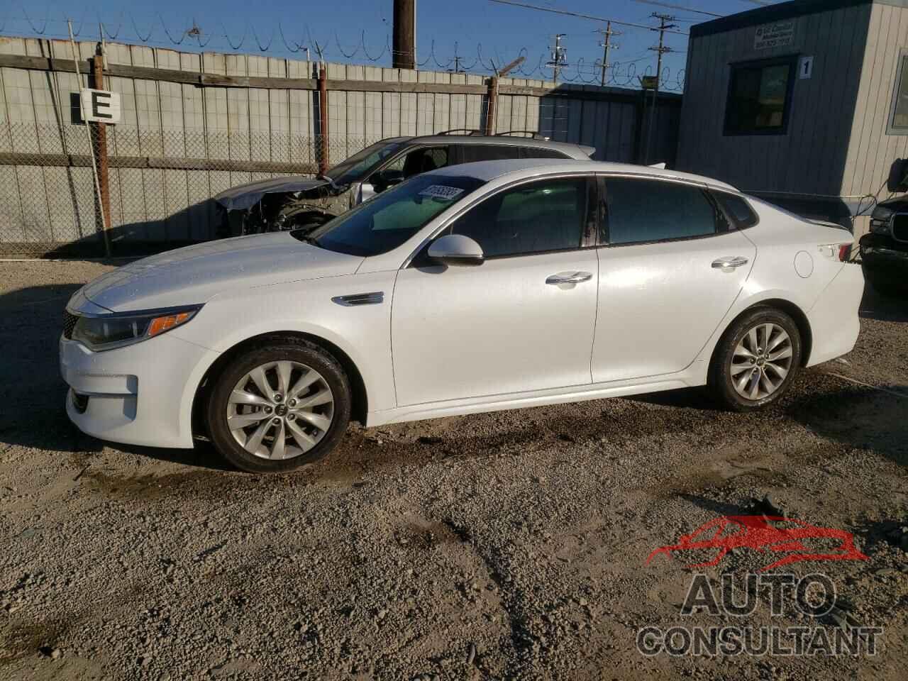 KIA OPTIMA 2016 - 5XXGU4L32GG089207
