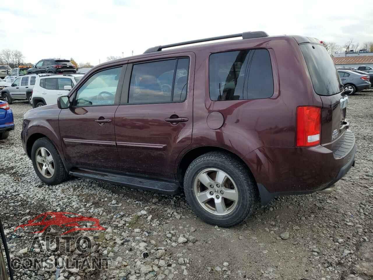 HONDA PILOT 2011 - 5FNYF4H52BB076249
