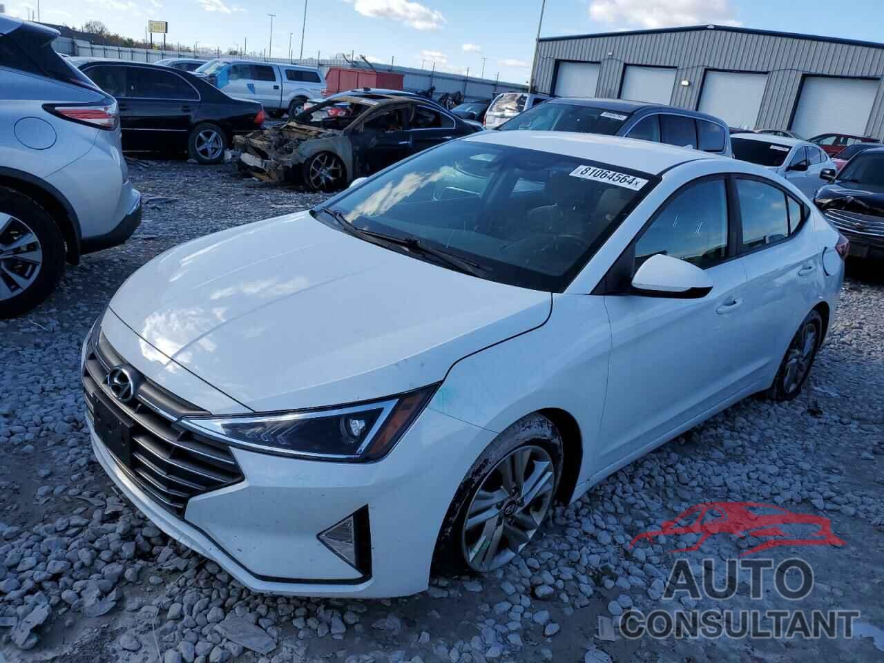 HYUNDAI ELANTRA 2019 - 5NPD84LF9KH421156
