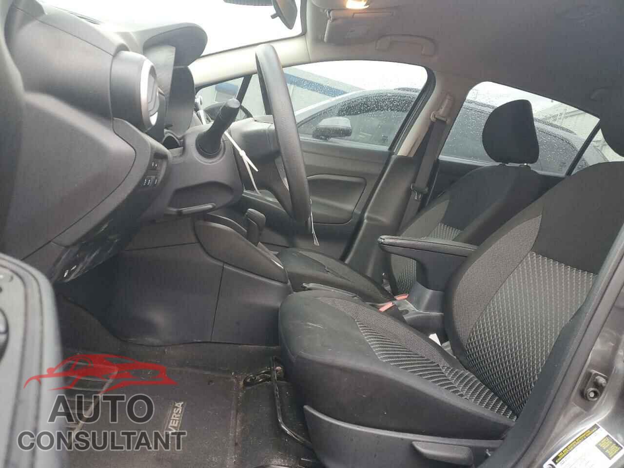 NISSAN VERSA 2020 - 3N1CN8DV5LL915634